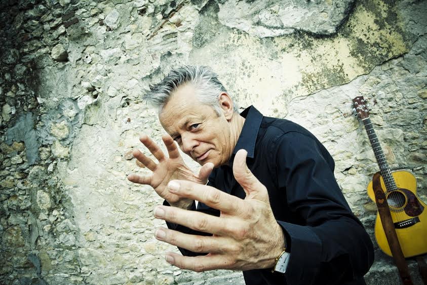 FOTO-TOMMY-EMMANUEL.jpg